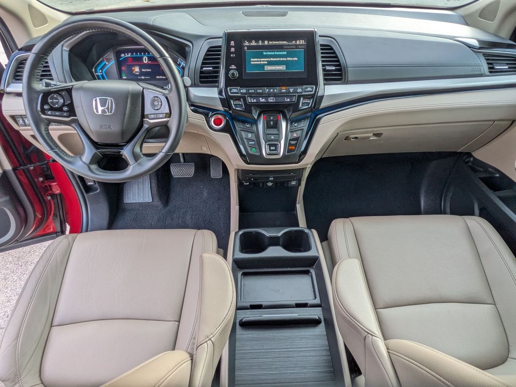 2022 Honda Odyssey Touring photo 19