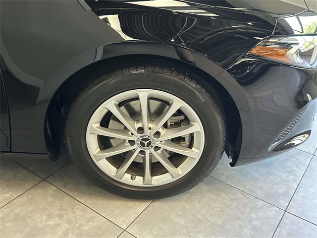 2022 Mercedes Benz A 220 4MATIC photo 6