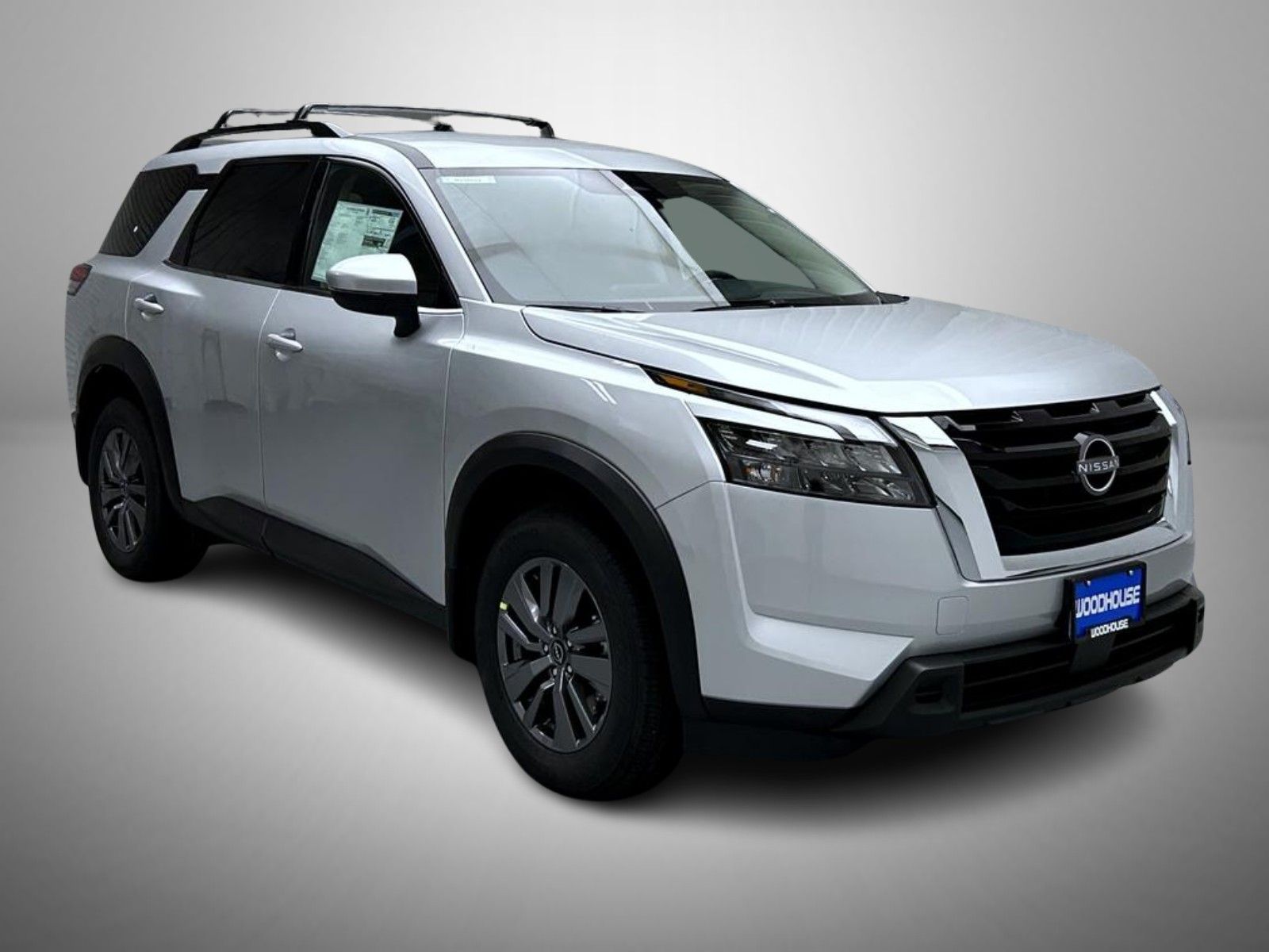 2025 Nissan Pathfinder SV photo 3
