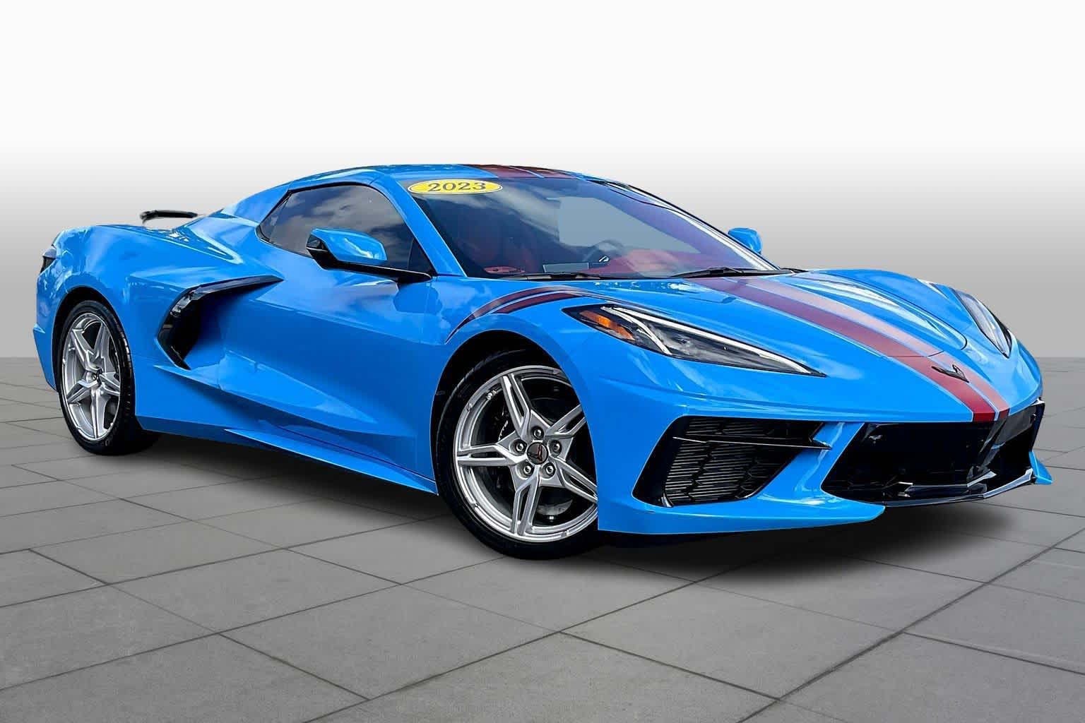 2023 Chevrolet Corvette Stingray 3LT photo 2