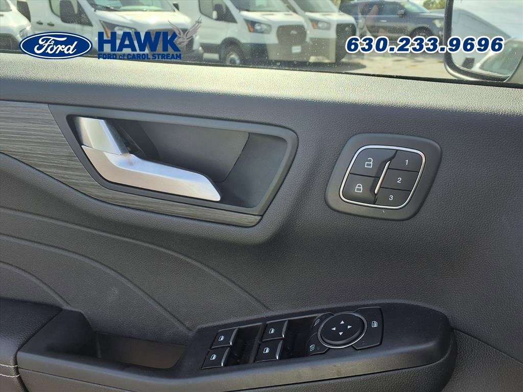 2023 FORD ESCAPE - Image 18