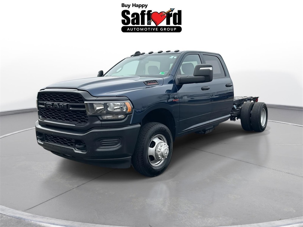 2023 RAM Ram 3500 Chassis Cab Tradesman's photo