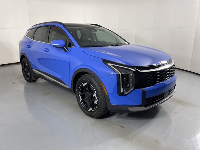 2026 Kia Sportage EX photo 2