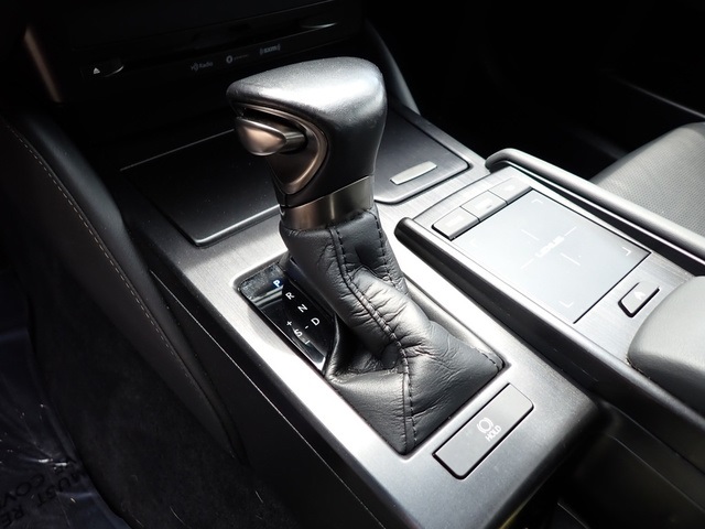 2022 Lexus ES 350 photo 21