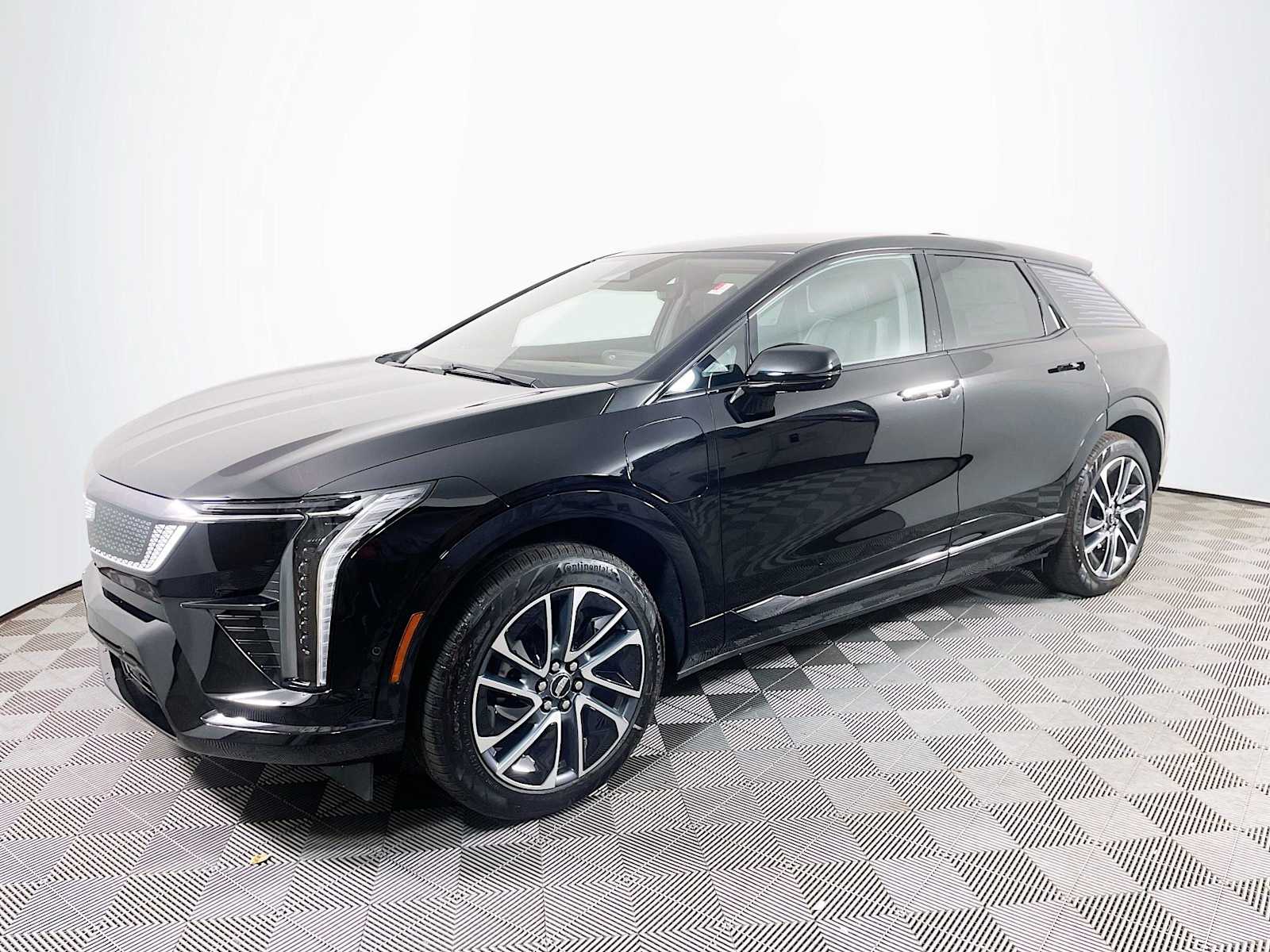 2026 Cadillac OPTIQ Sport's photo