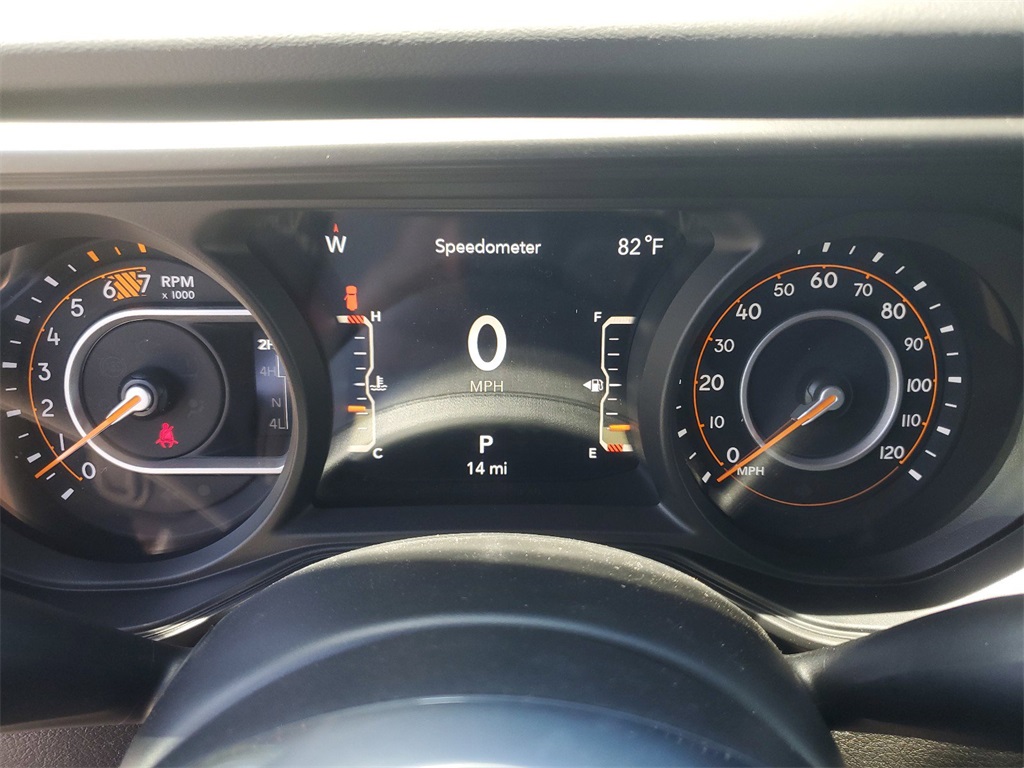 2024 Jeep Wrangler Sahara photo 16