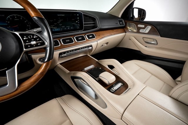 2022 Mercedes Benz GLS 450 4MATIC photo 28