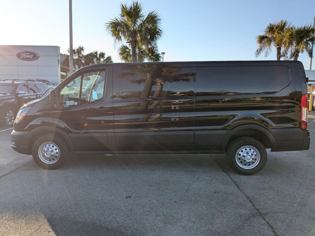2025 Ford Transit photo 7