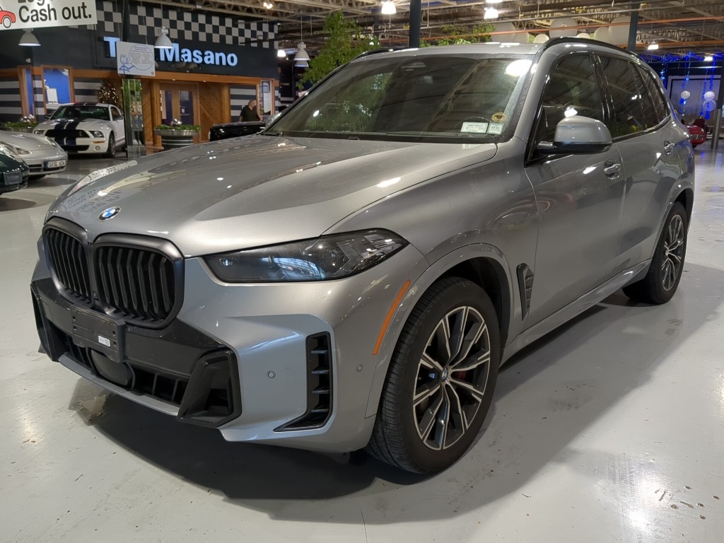 2024 BMW X5 40i's photo
