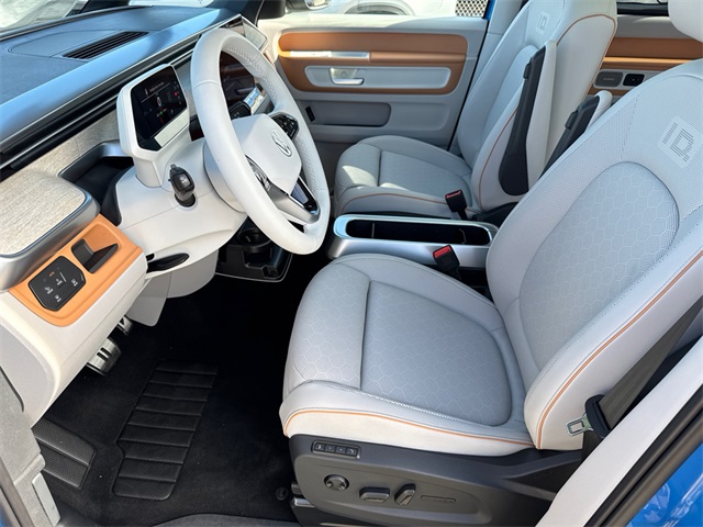 2025 Volkswagen ID. Buzz Pro Plus photo 29