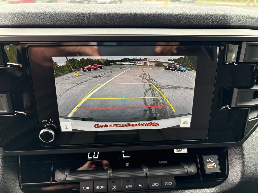 2025 Toyota Tundra SR CrewMax photo 19
