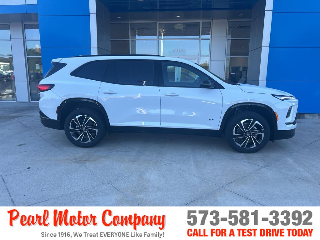 2026 Buick Enclave Sport Touring photo 2