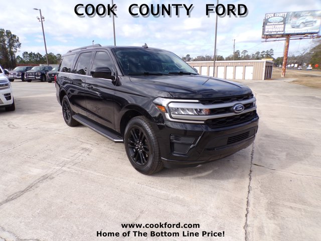 2022 Ford Expedition XLT's photo