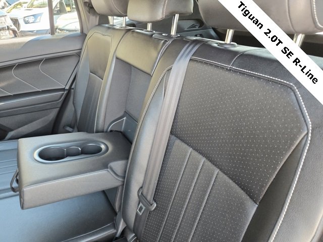 2023 Volkswagen Tiguan SE R-Line Black photo 22