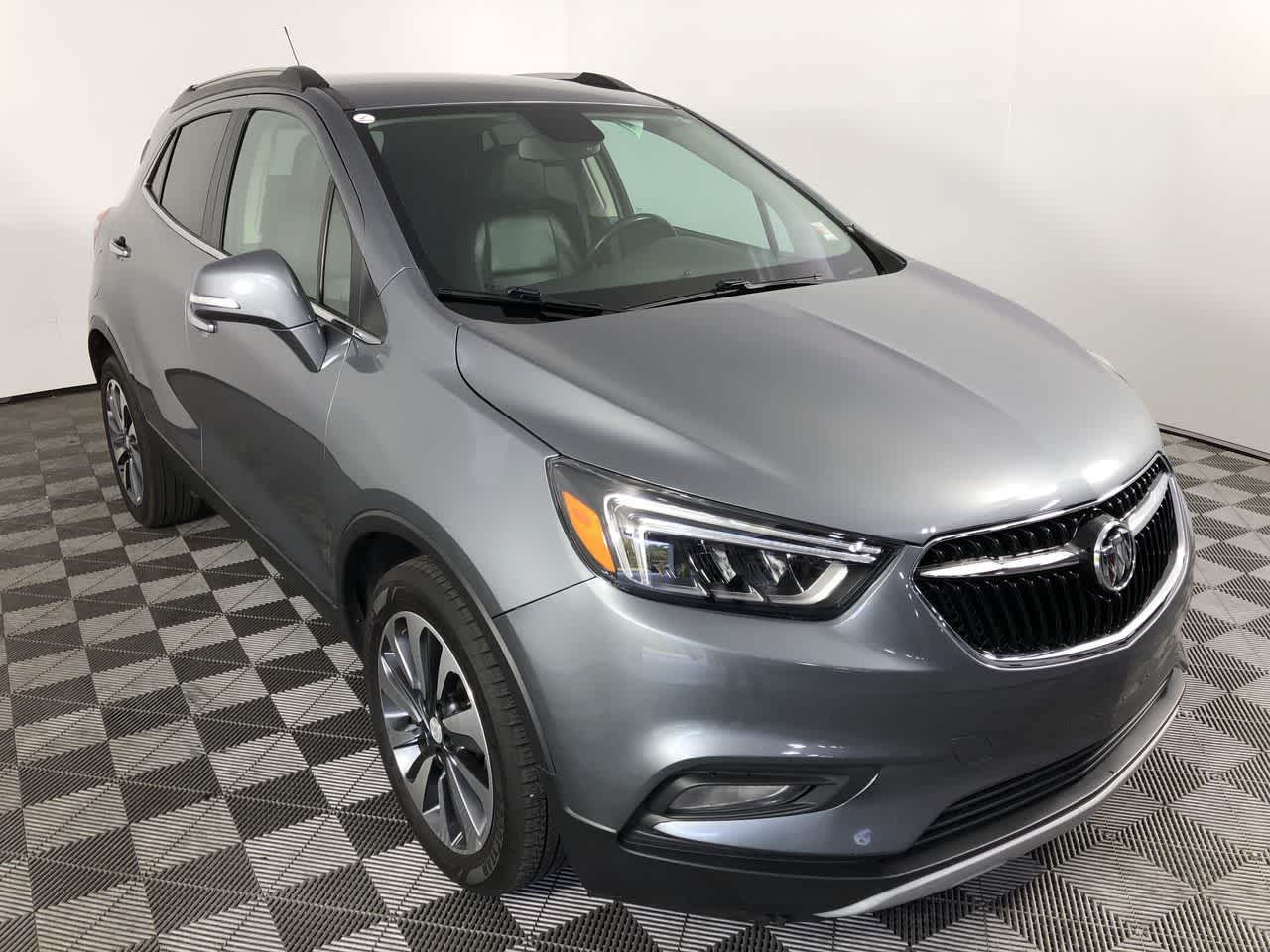 2020 Buick Encore Essence photo 2