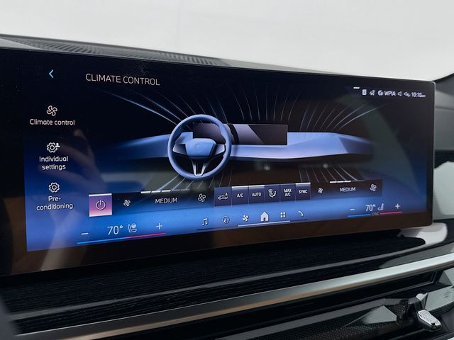 2026 Bmw X5 xDrive50e photo 13