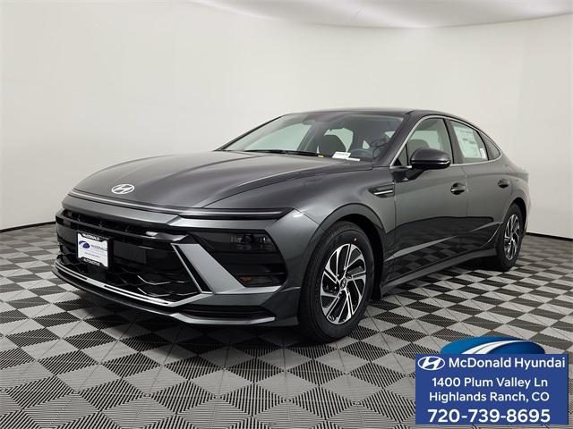 2026 Hyundai Sonata Base's photo