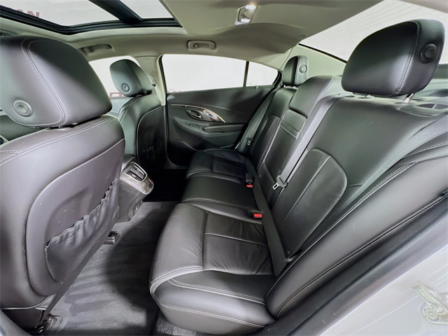 2016 Buick LaCrosse Sport Touring photo 23