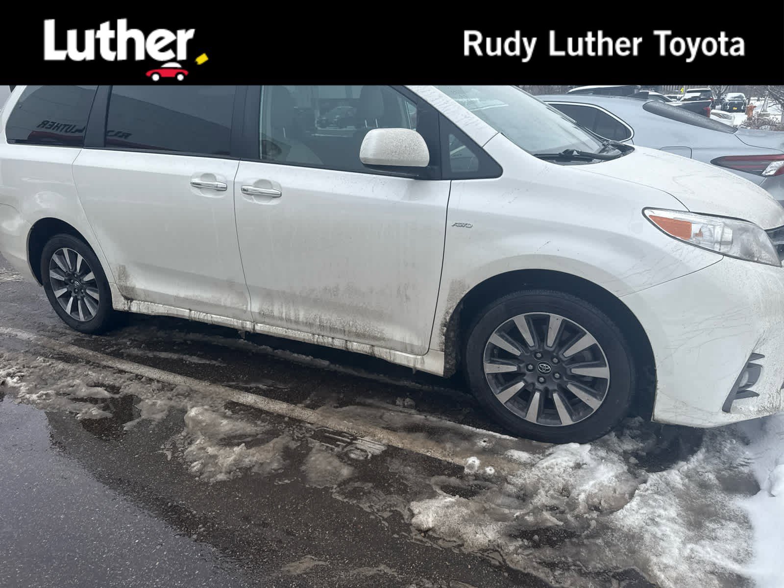 2019 Toyota Sienna XLE