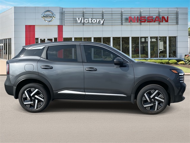 2025 Nissan Kicks SV photo 2