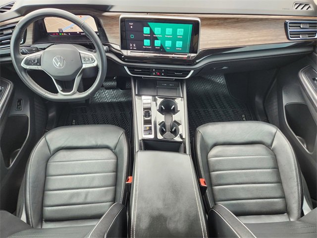 2024 Volkswagen Atlas SEL photo 23