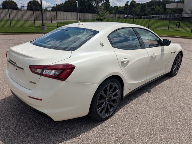 2020 Maserati Ghibli S photo 5