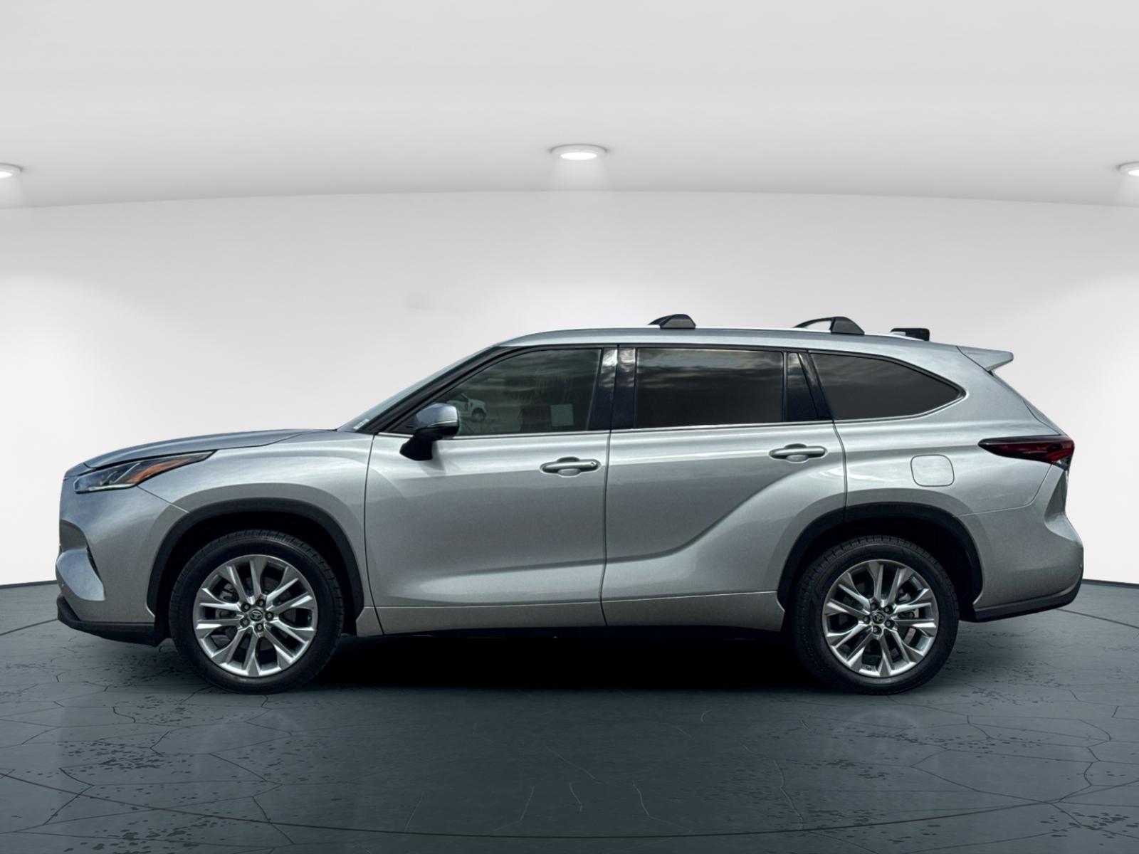 2024 Toyota Highlander Limited photo 4