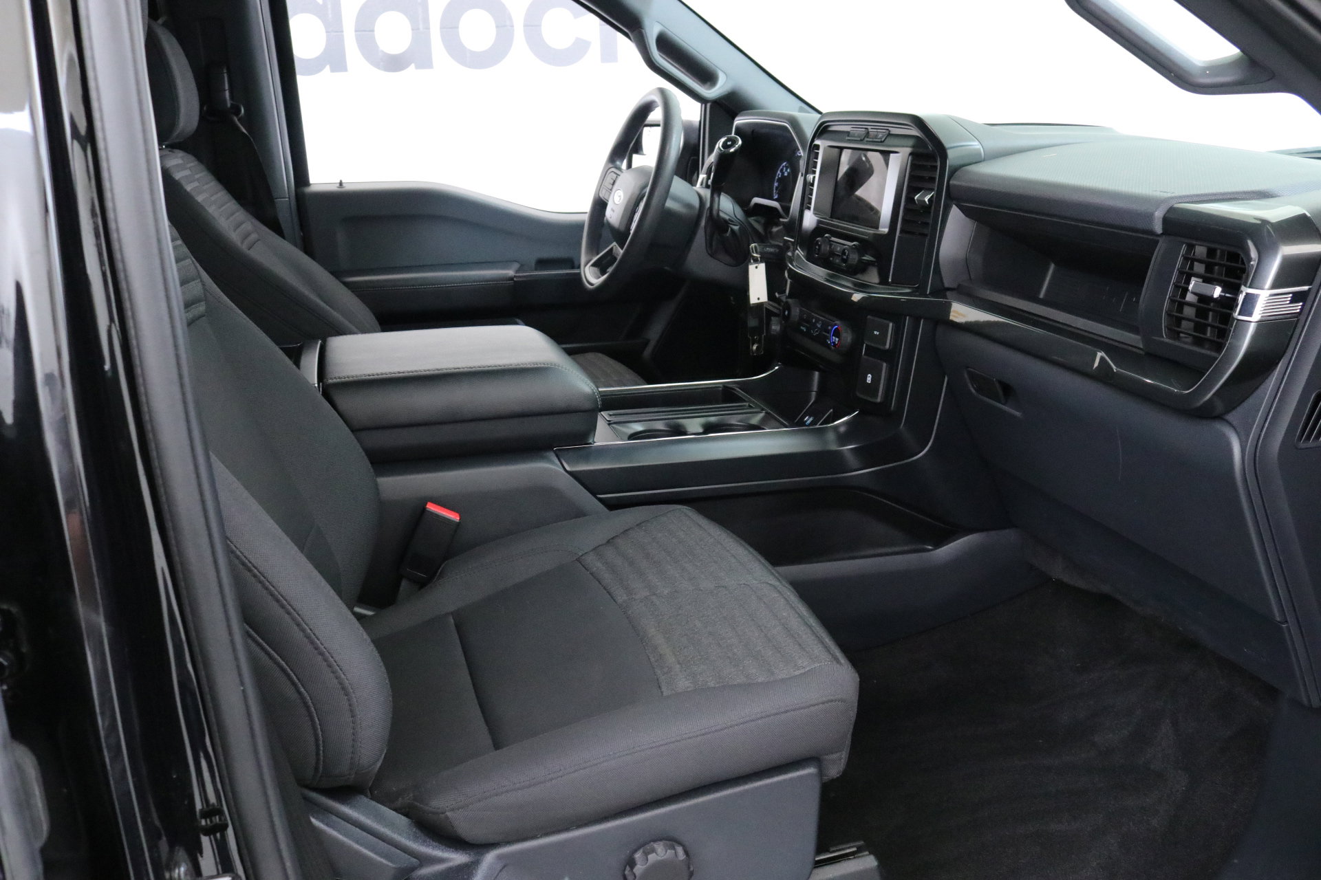 2022 Ford F-150 XL photo 21