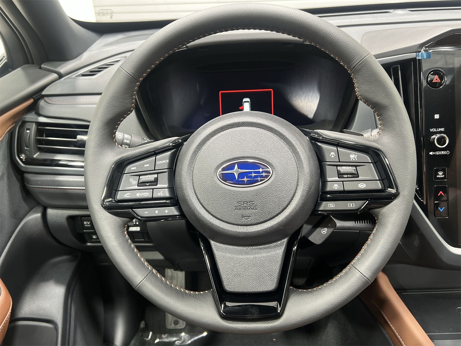 2025 Subaru Forester Touring photo 13