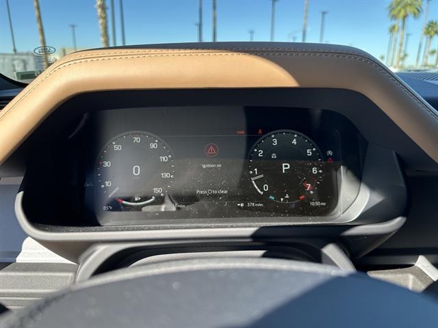 2026 Land Rover Defender 130 V8 photo 4