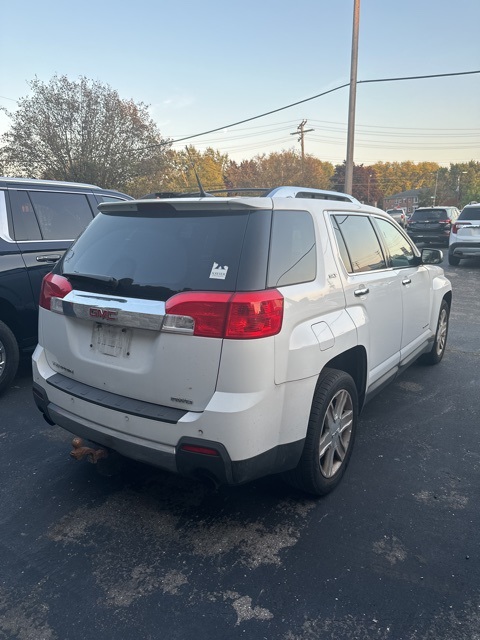 2010 Gmc Terrain photo 3
