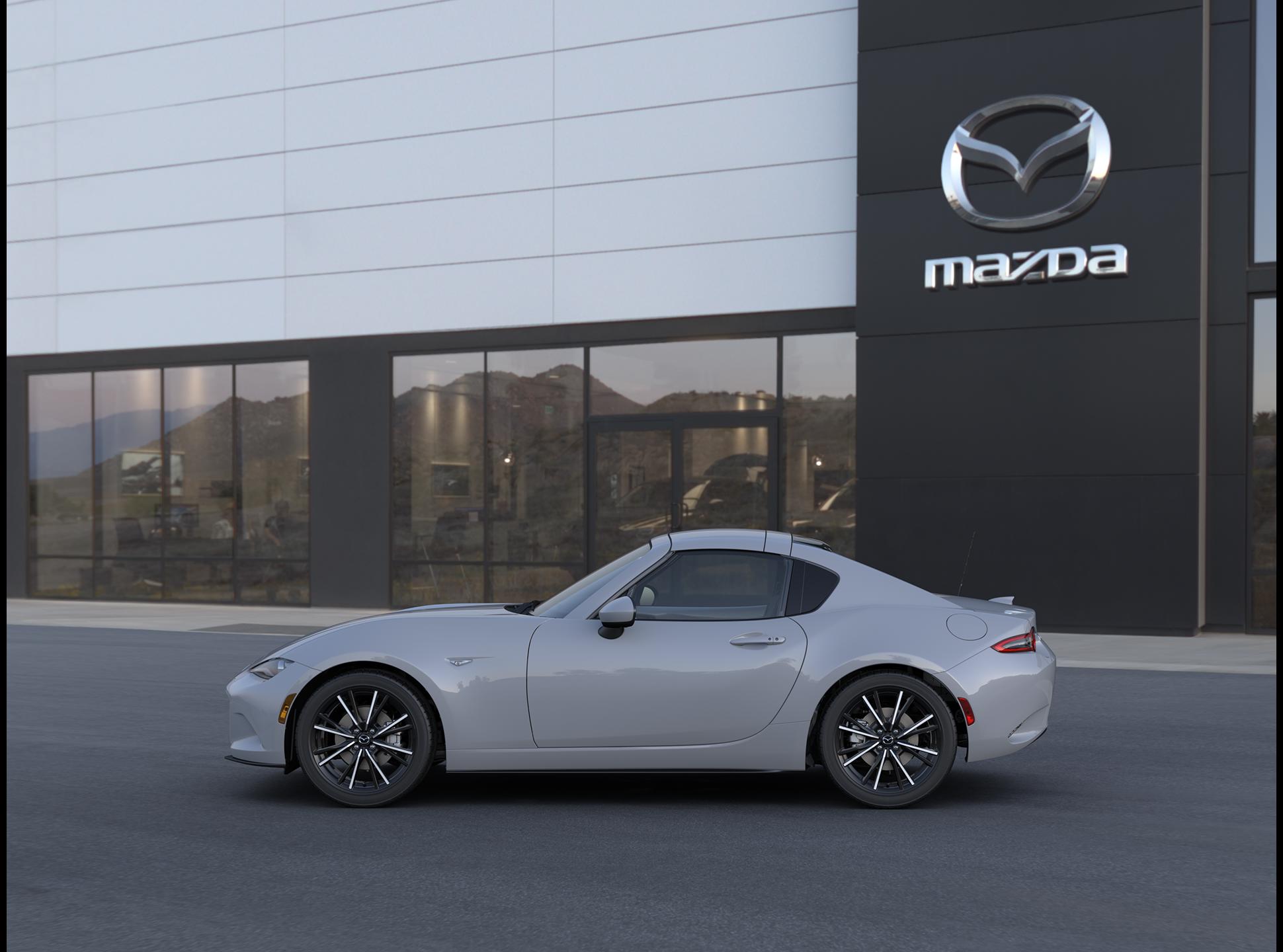 2025 Mazda MX-5 Miata Miata RF Grand Touring photo 3