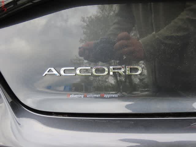 2025 Honda Accord LX photo 7