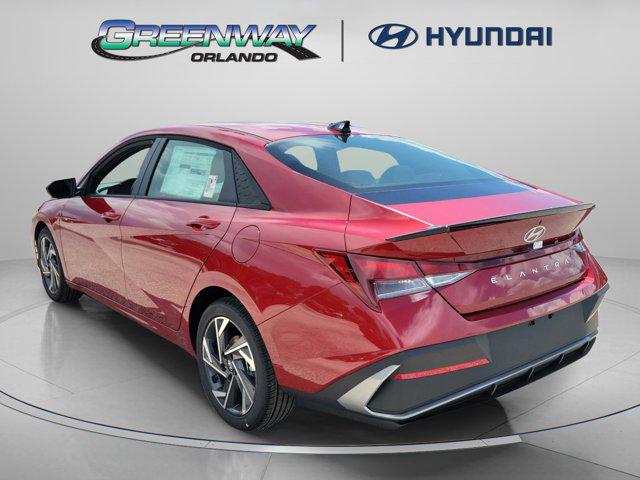 2025 Hyundai Elantra SEL Sport photo 3