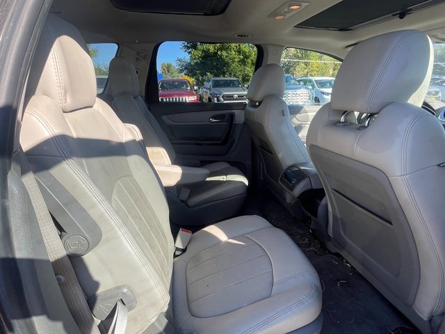2016 Chevrolet Traverse LTZ photo 5