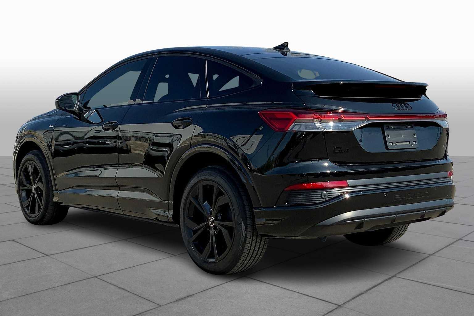 2024 Audi Q4 E-tron Sportback Premium Plus photo 10