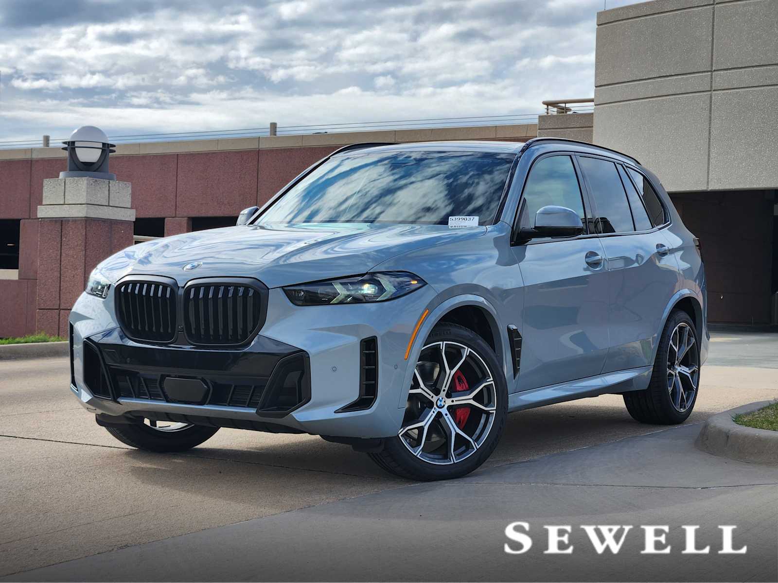 2026 BMW X5 40i's photo