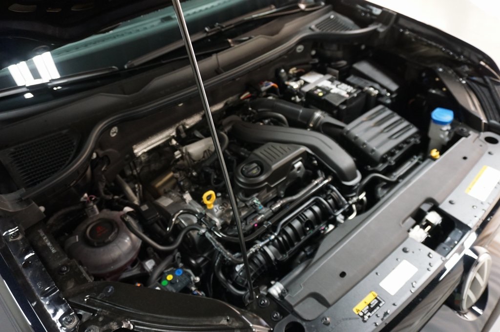 2025 Volkswagen Taos S photo 24