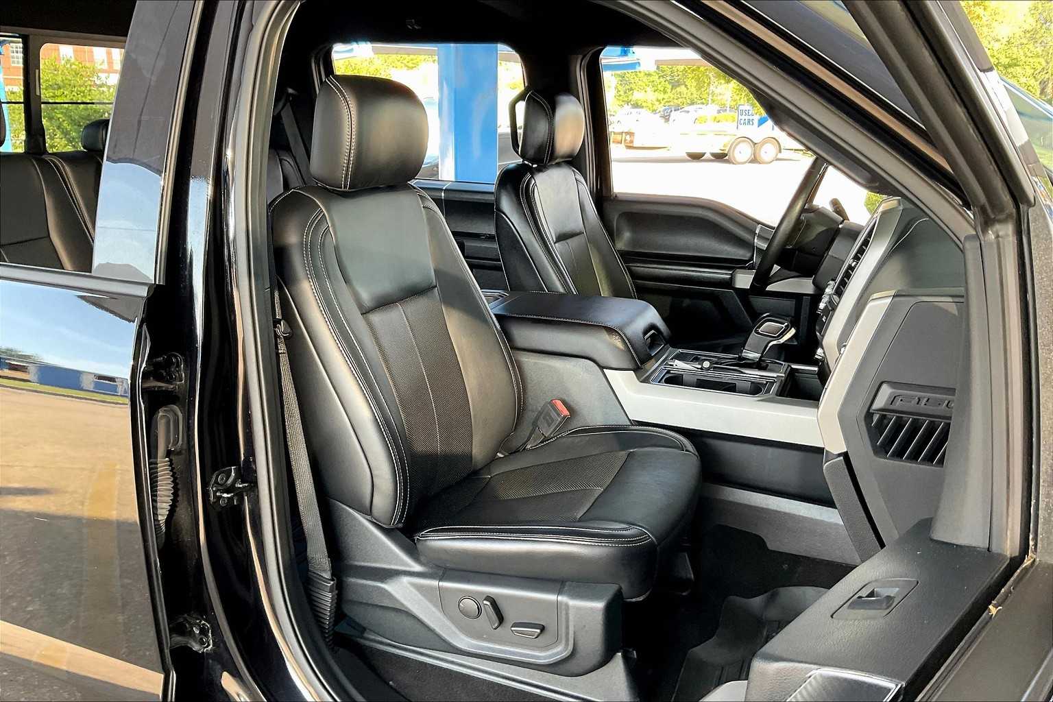 2019 Ford F-150 Lariat photo 8