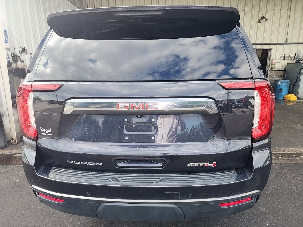 2023 Gmc Yukon XL AT4 photo 4