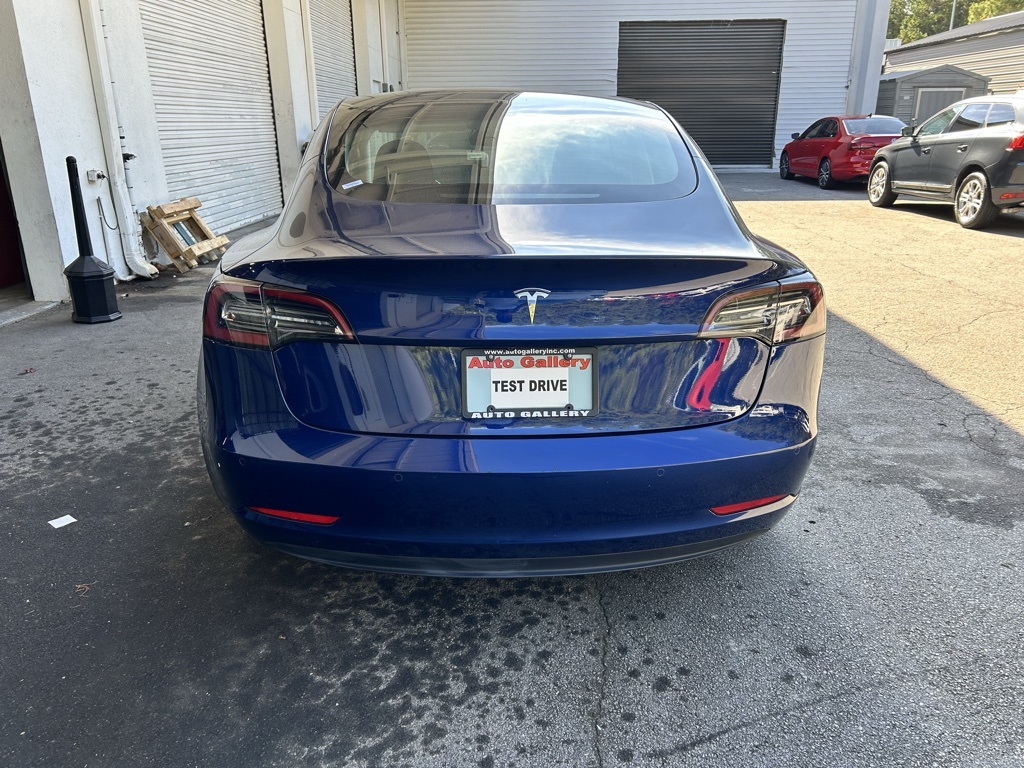 2022 Tesla Model 3 photo 3