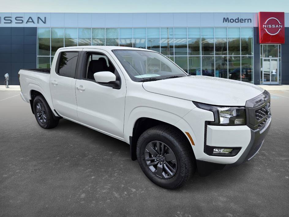 2025 Nissan Frontier Crew Cab SV photo 3