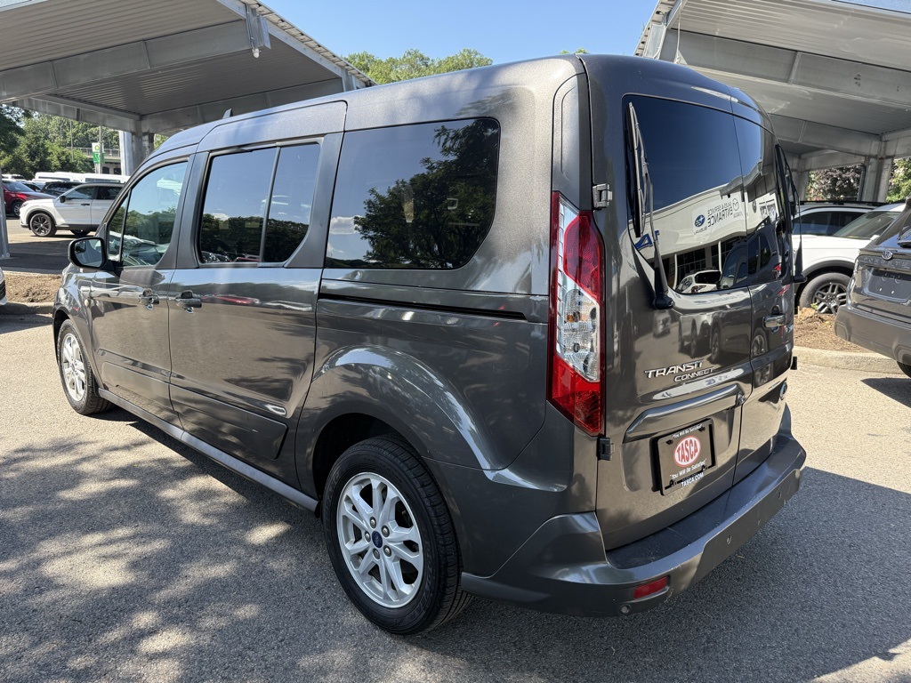 2020 Ford Transit Connect XLT photo 10