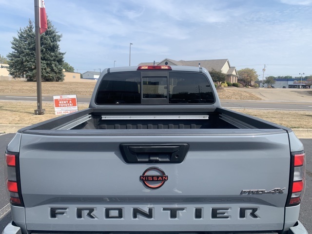 2022 Nissan Frontier PRO-4X photo 4
