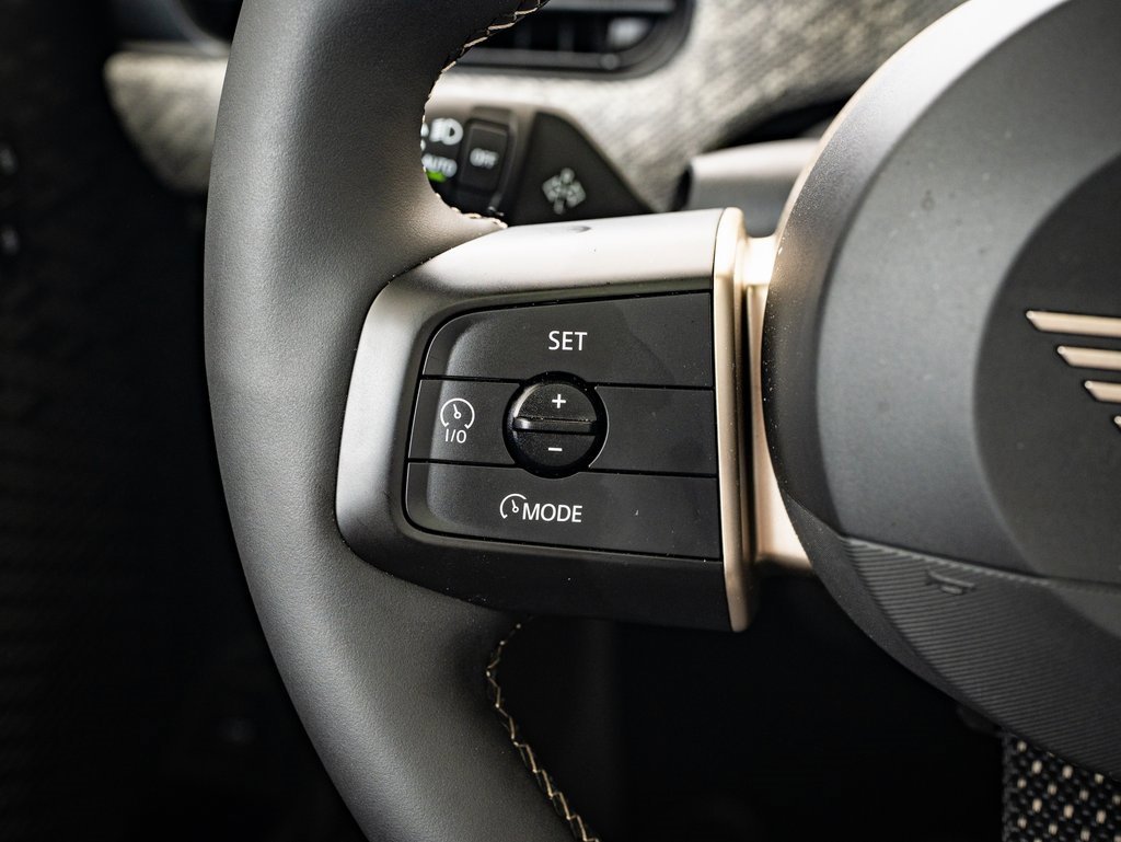 2025 Mini Cooper Signature photo 22