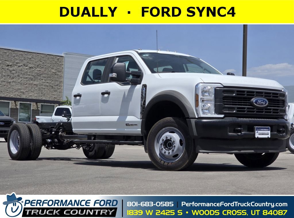 2025 Ford F-550 Super Duty Chassis Cab XL's photo
