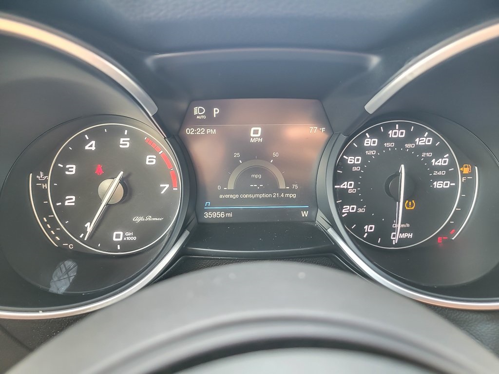 2022 Alfa Romeo Stelvio Ti photo 12