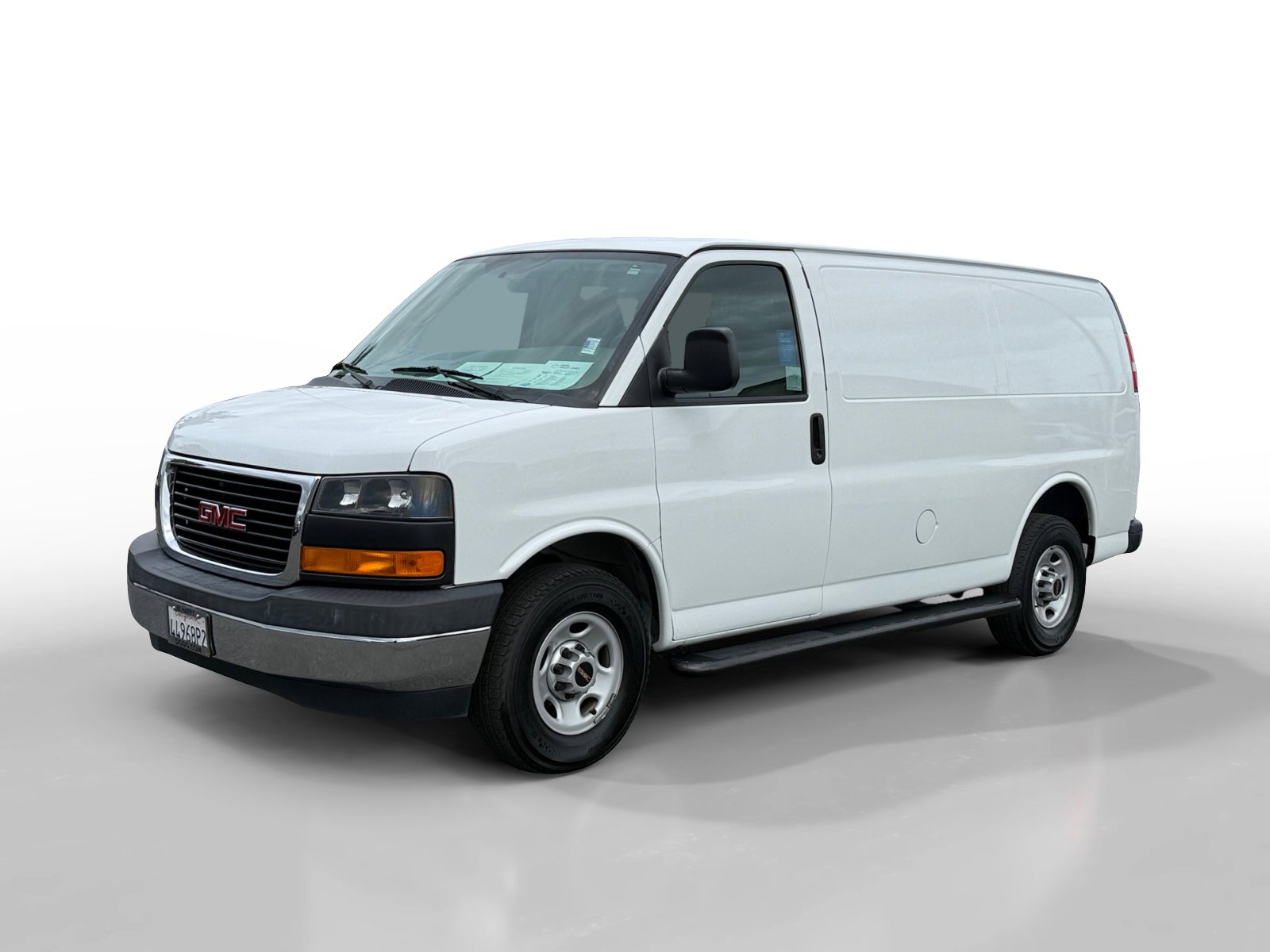 2017 GMC Savana Cargo Work Van's photo