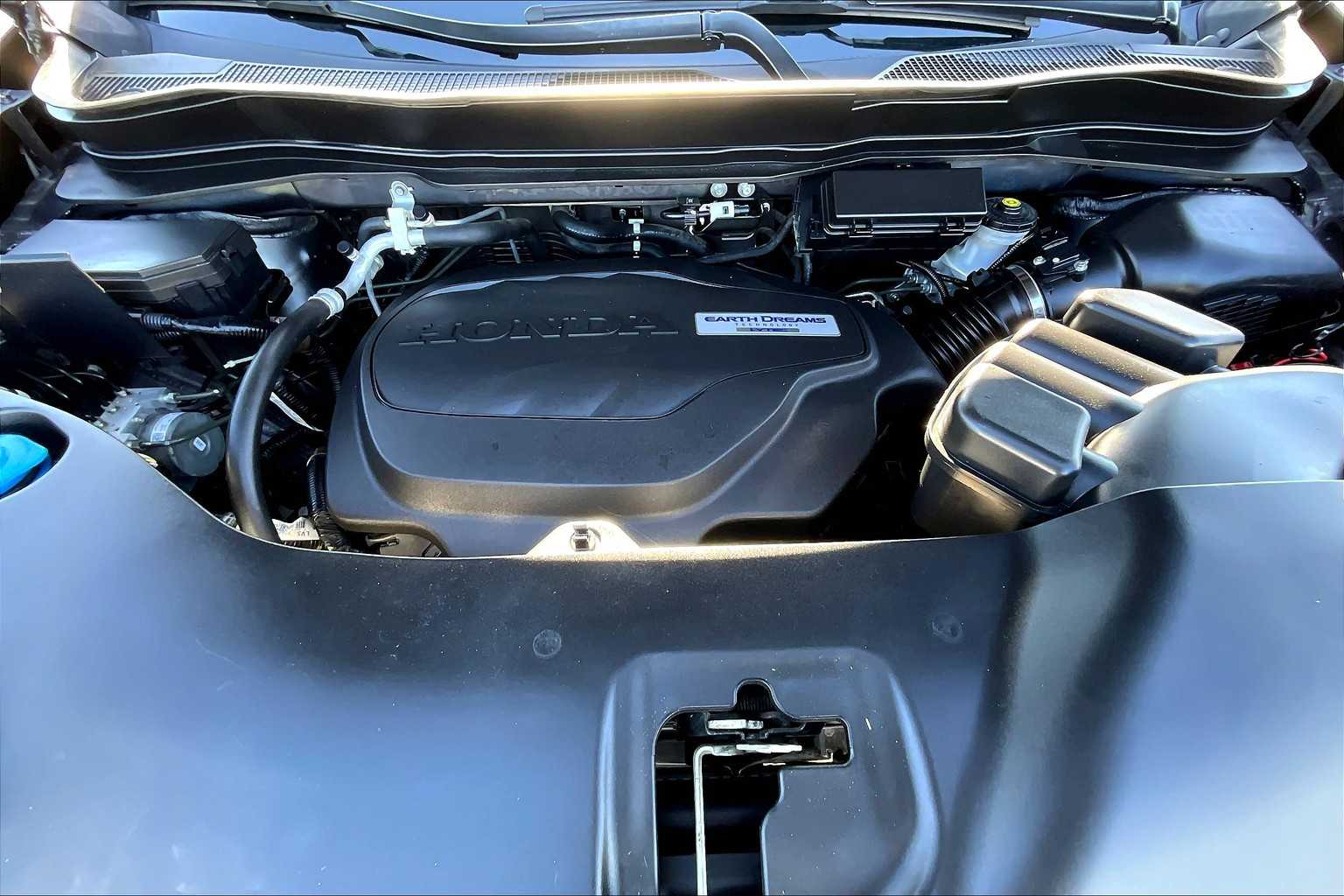 2017 Honda Ridgeline RTL-T photo 31