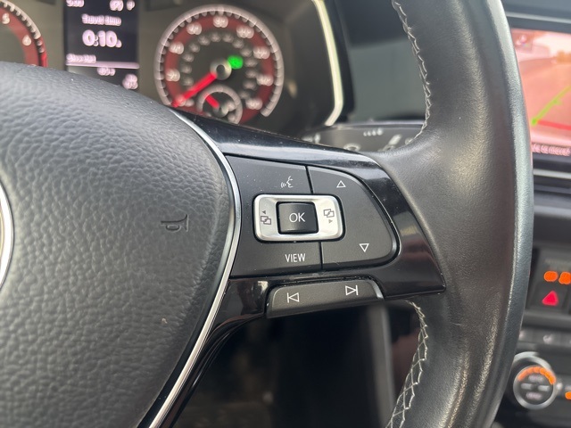2019 Volkswagen Jetta R-Line photo 18